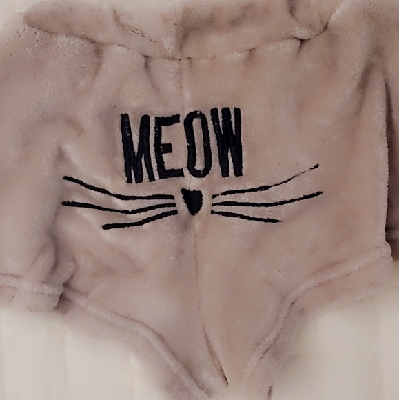 Meow adorable kawaii shorts with ears - Picture 3 of 4